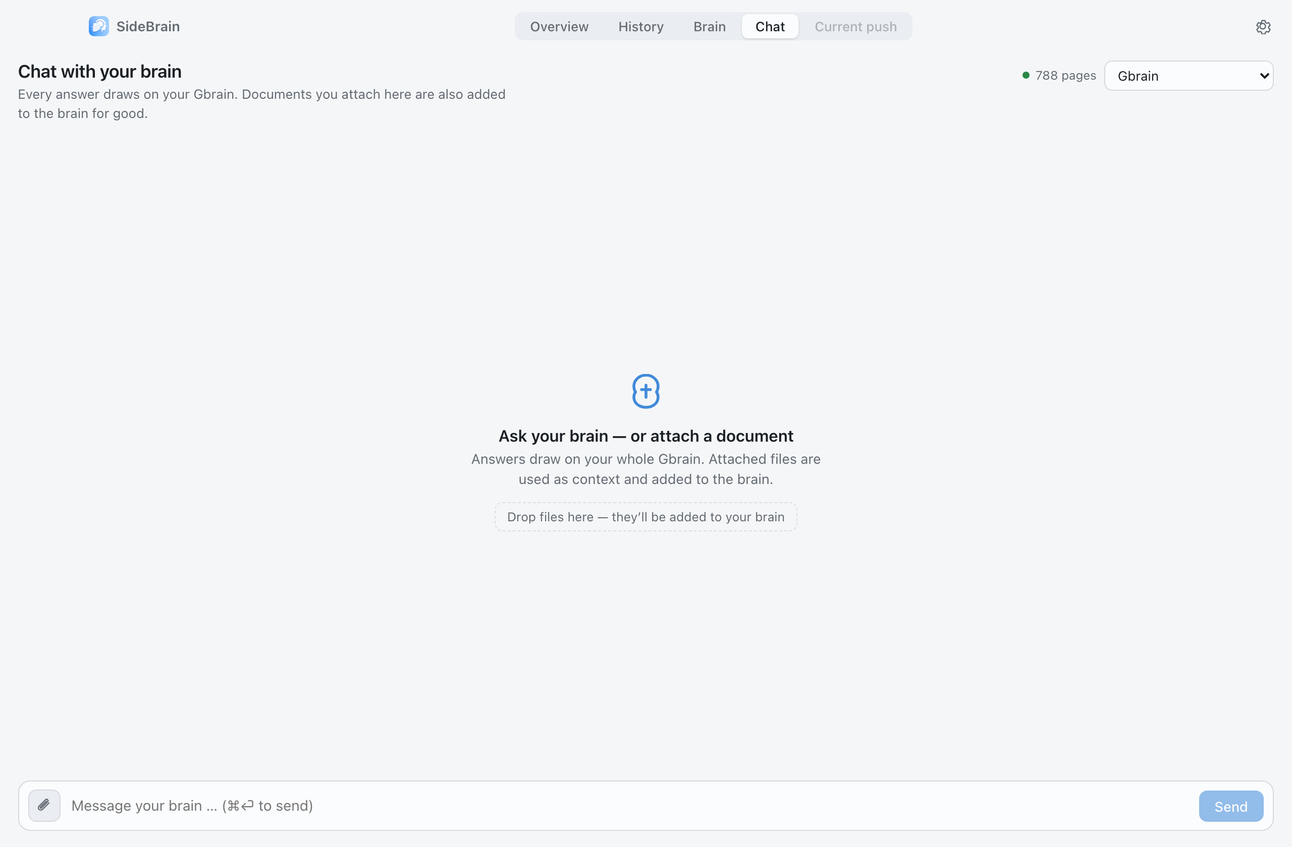SideBrain-Chat, leerer Zustand: 'Ask your brain — or attach a document'. Fragt euer Gbrain in natürlicher Sprache, hängt Dokumente an, bekommt Antworten mit Quellen.